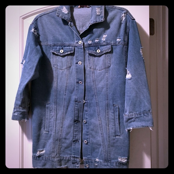 Rue21 Jackets & Blazers - ⭐️B1G1FREE⭐️Oversized denim jacket! 😎